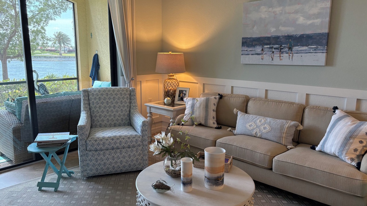 Photo of Livingroom in Naples