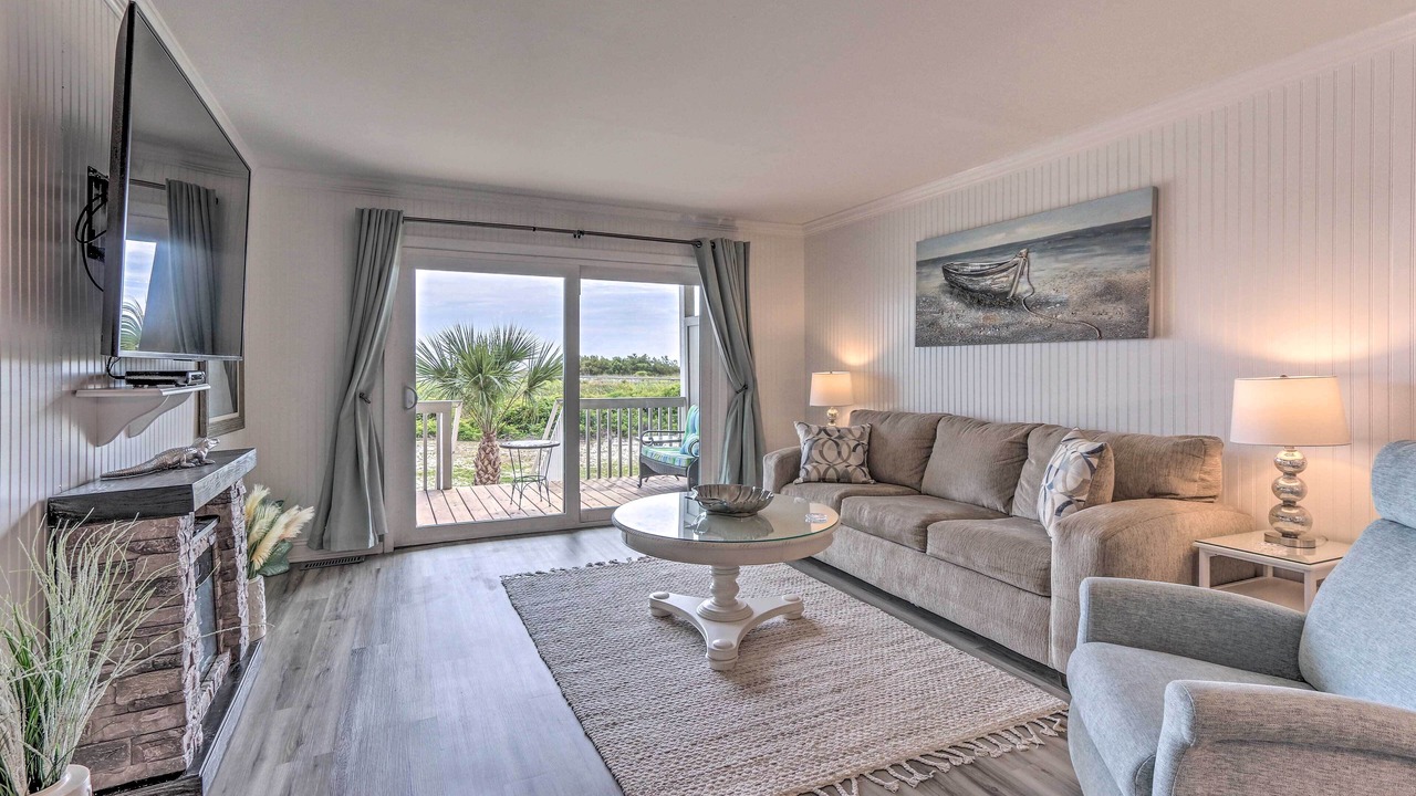 Photo of Bedroom in Oceanmarsh Subdivision
