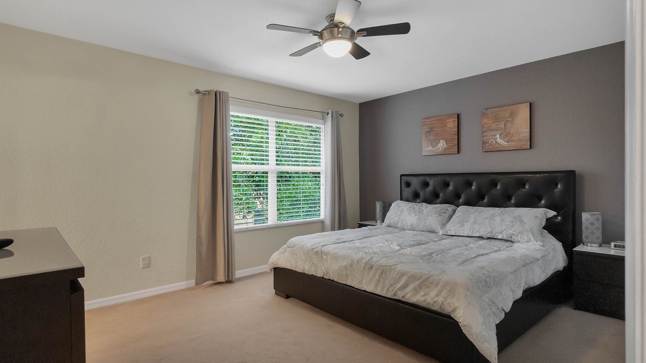 Photo of Bedroom in Regal Palms