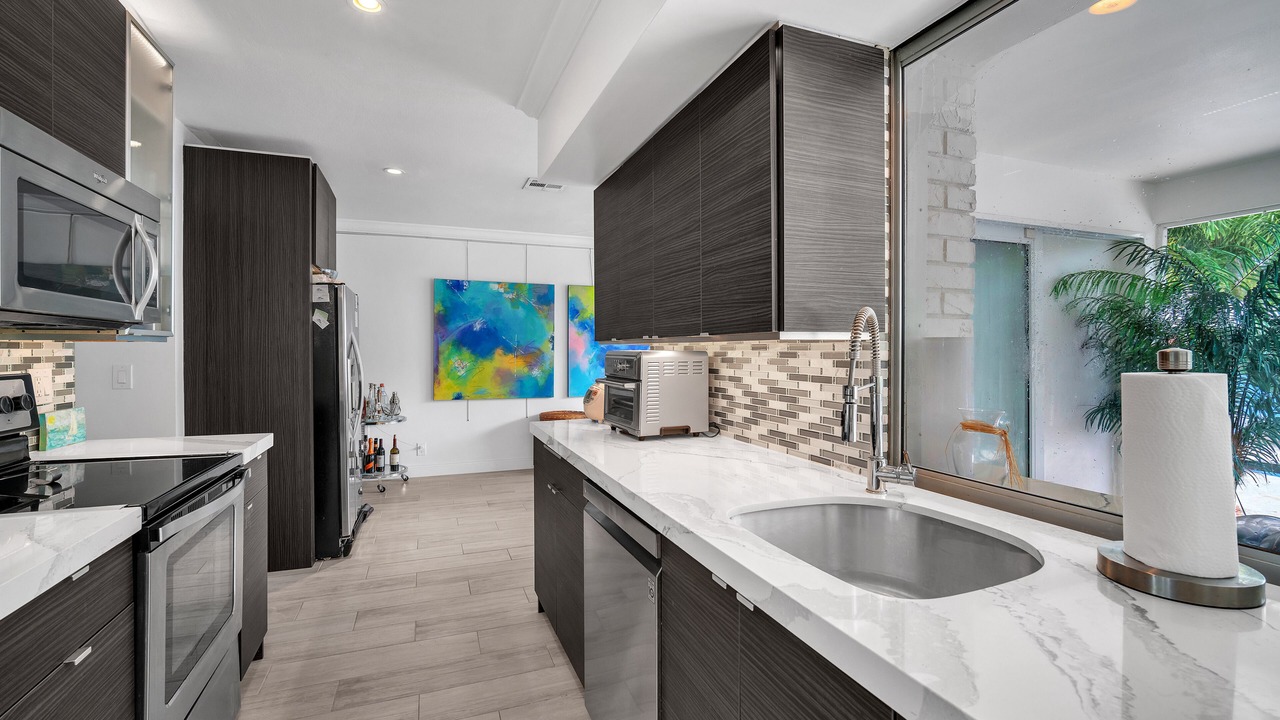 Photo of Kitchen in Lake Ida Shores