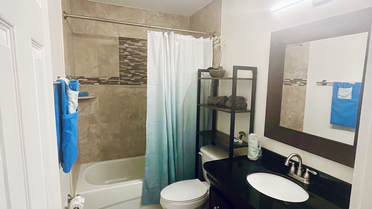 Photo of Bathroom in Jensen Beach