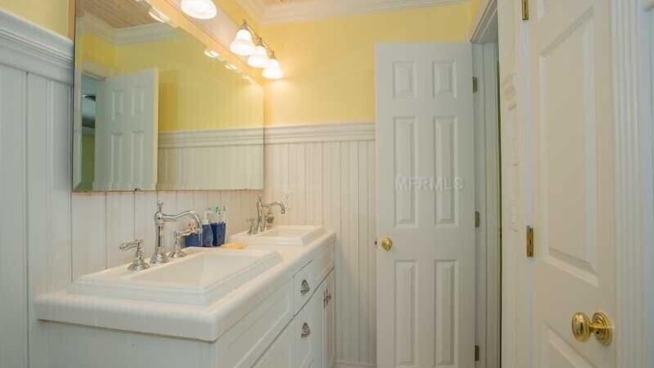 Photo of Bathroom in Englewood