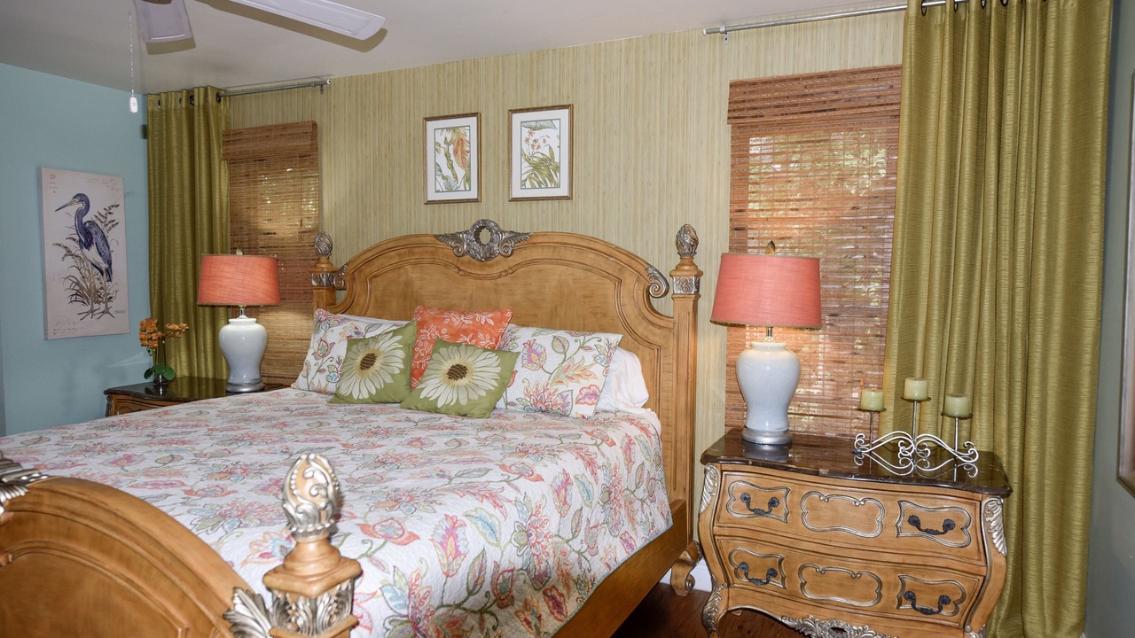 Photo of Bedroom in Caloosahatchee