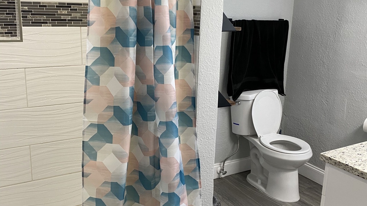 Photo of Bathroom in United Central