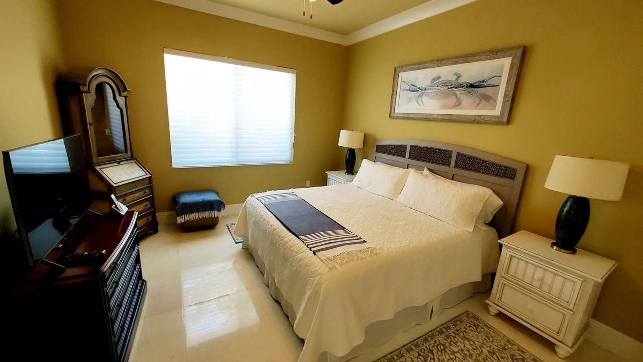 Photo of Bedroom in Marathon