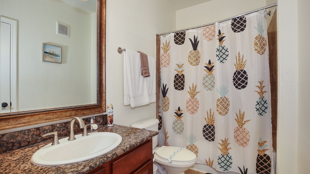Photo of Bathroom in Regal Palms