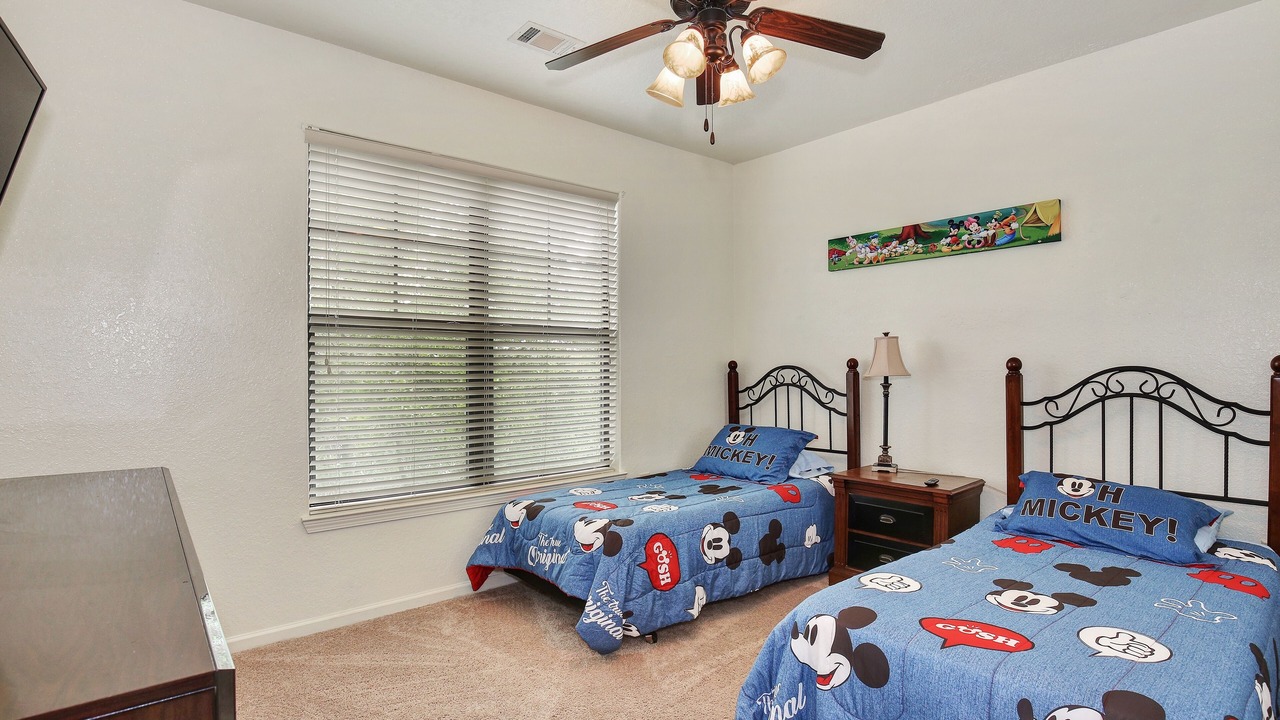 Photo of Bedroom in Regal Palms