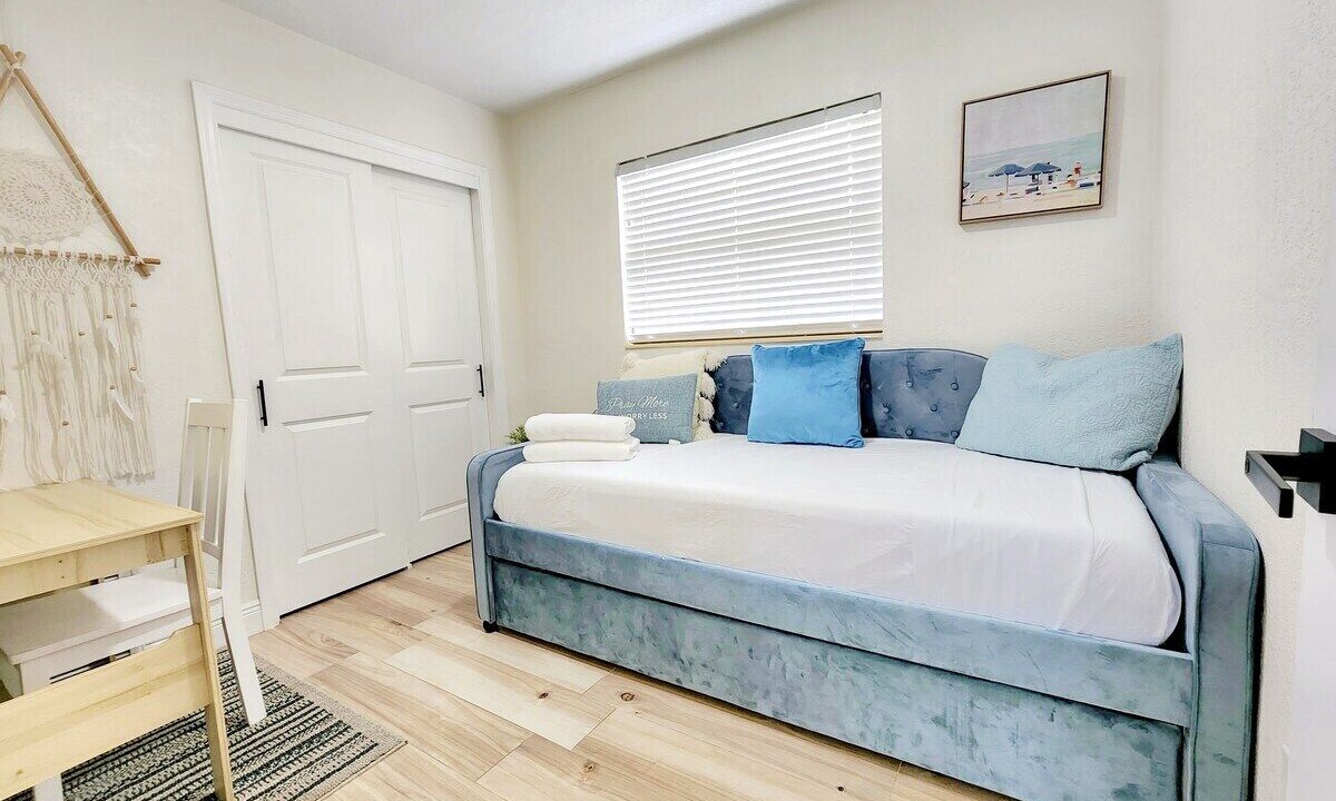Photo of Bedroom in Meadowlawn