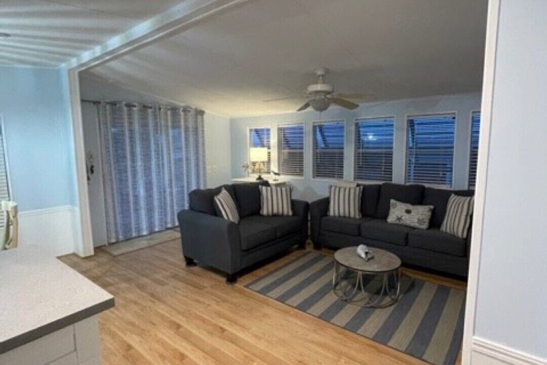 Photo of Livingroom in Hutchinson Island South