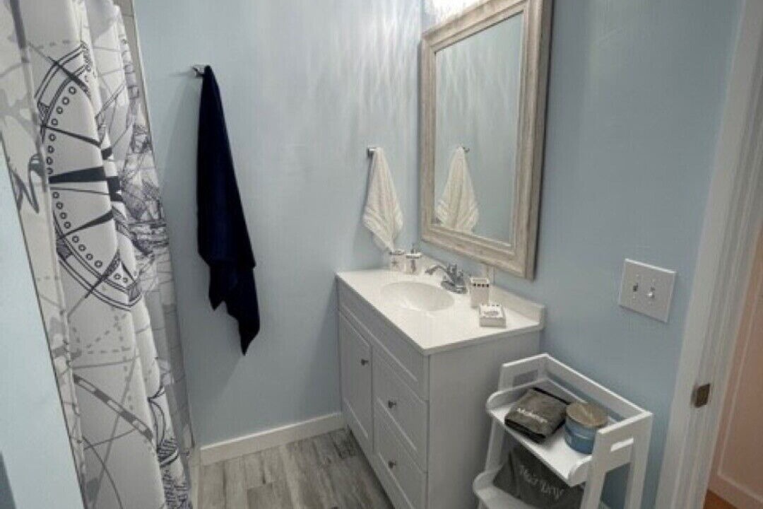 Photo of Bathroom in Hutchinson Island South