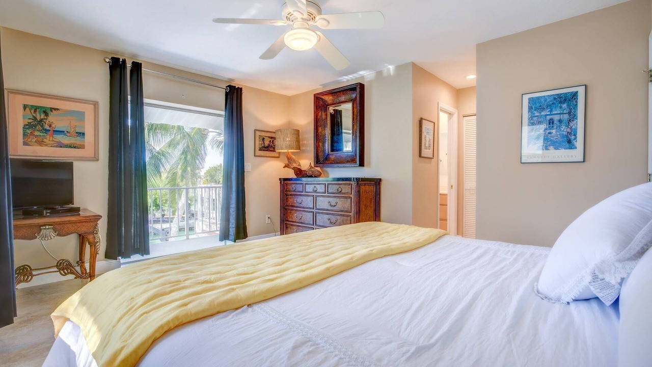 Photo of Bathroom in Cudjoe Key