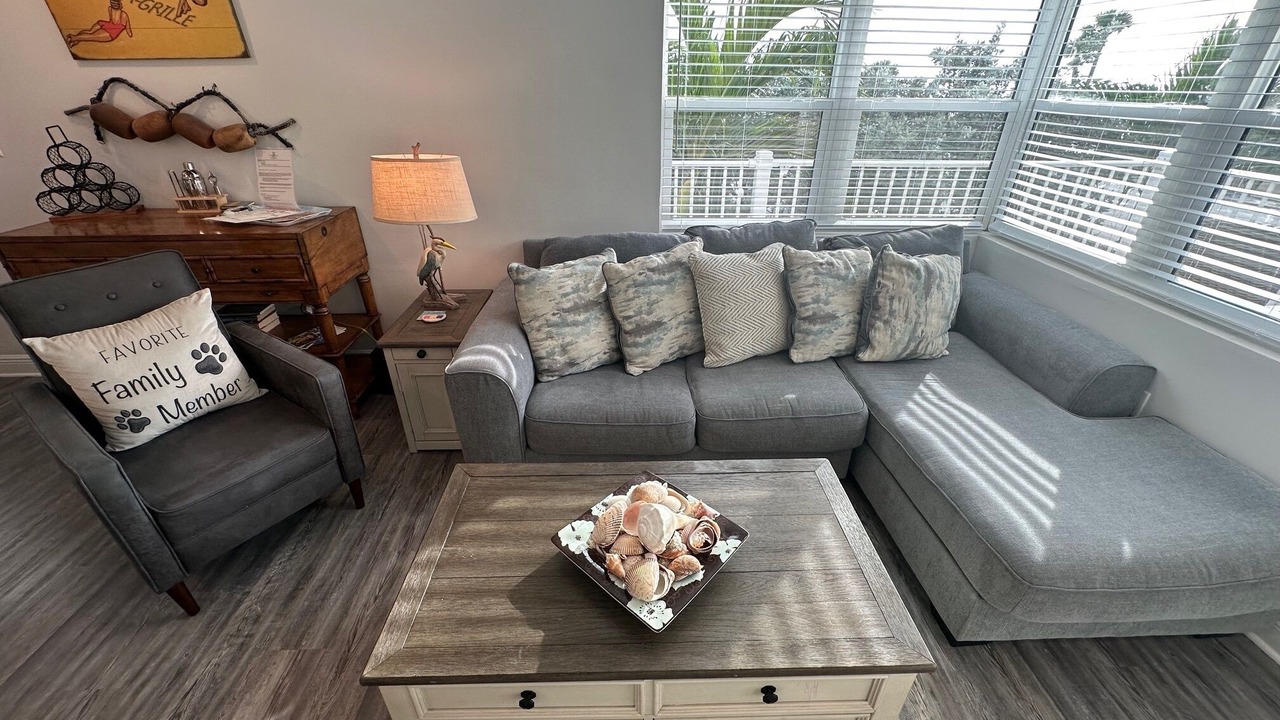 Photo of Livingroom in Pass-a-Grille Historic District