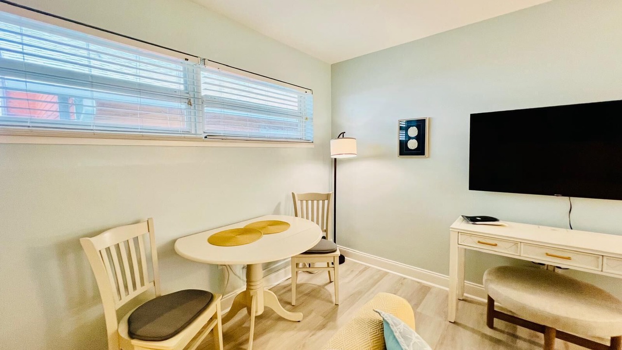 Photo of Livingroom in Lake Worth