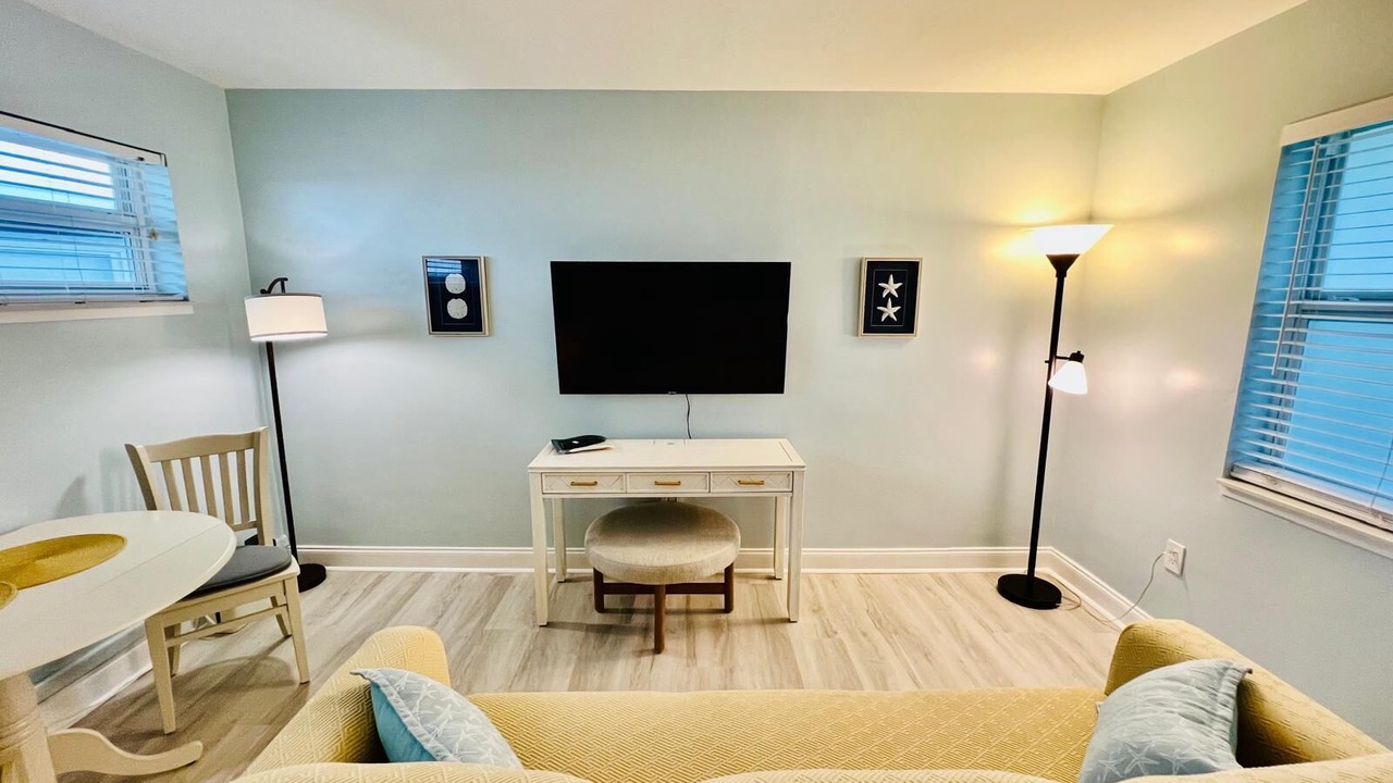 Photo of Livingroom in Lake Worth