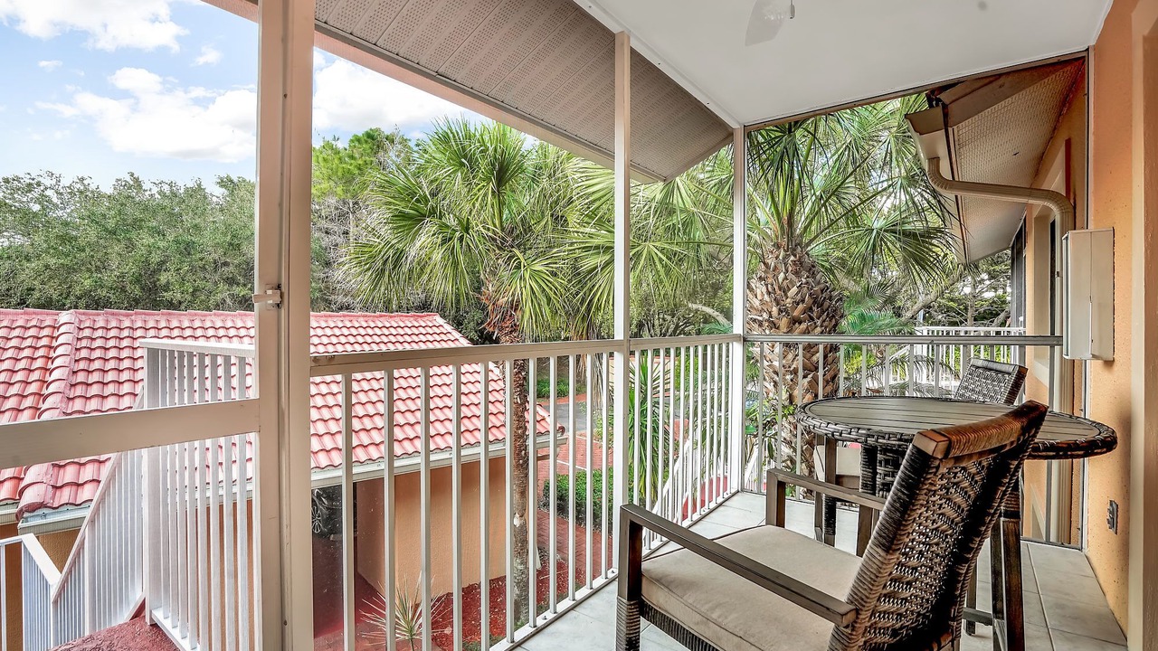 Photo of Outdoor in Naples