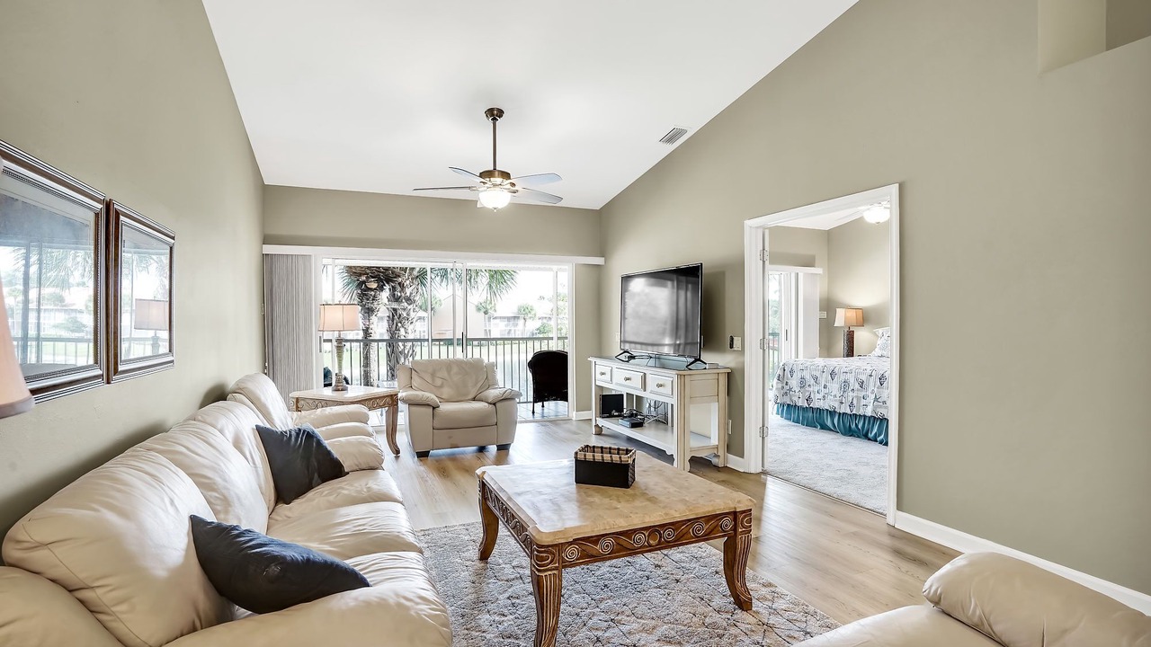 Photo of Livingroom in Naples