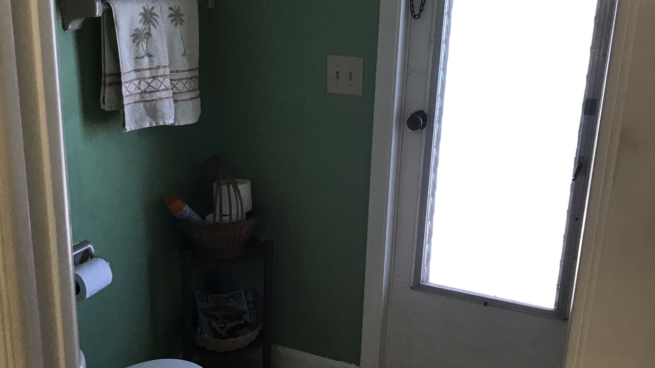 Photo of Bathroom in Cypress Lakes Estates