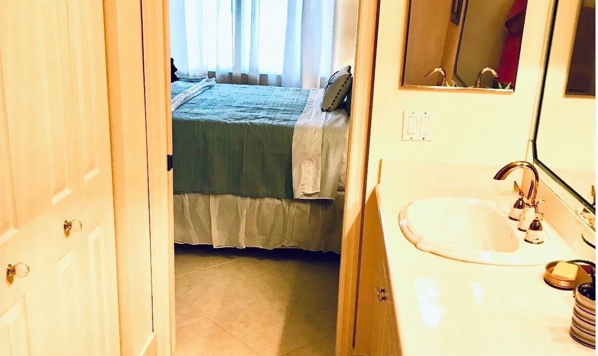 Photo of Bathroom in Naples