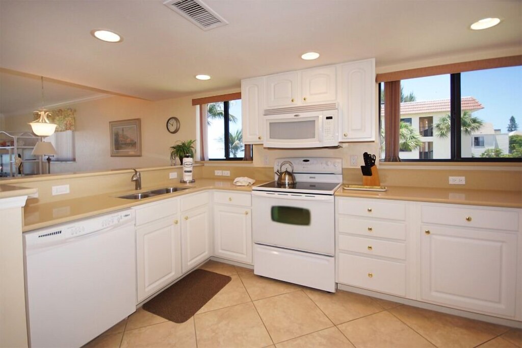 Photo of Kitchen in Sanibel