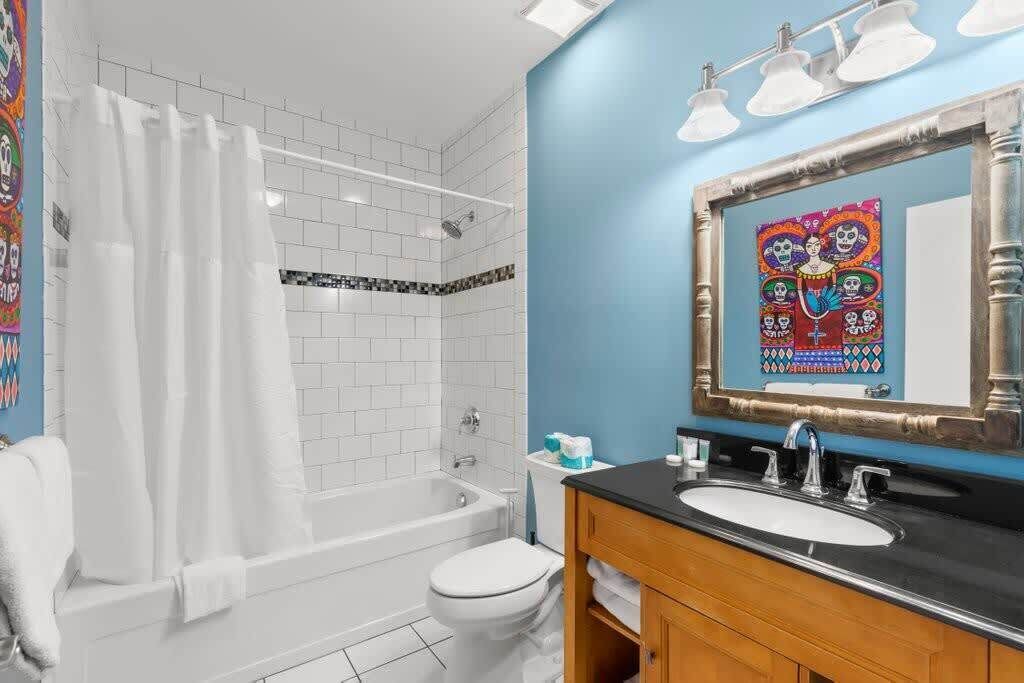 Photo of Bathroom in Historic Seaport