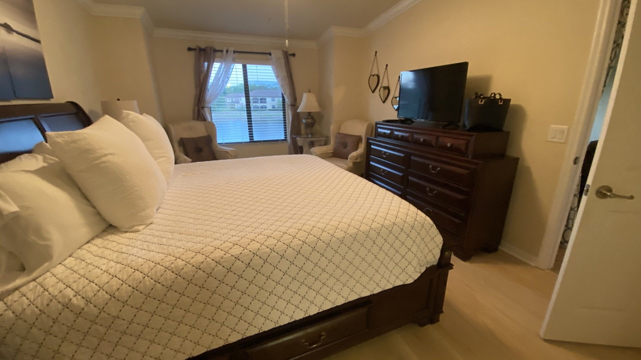 Photo of Bedroom in Naples