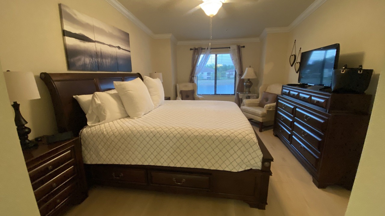 Photo of Bedroom in Naples