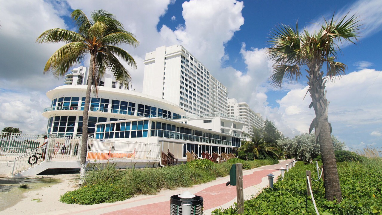 Photo of Outdoor in Mid Beach