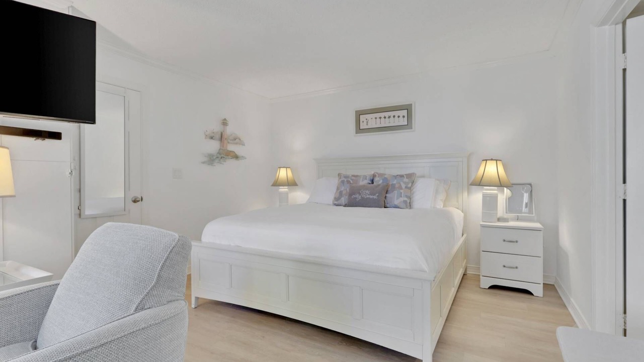 Photo of Bedroom in Bonita Springs