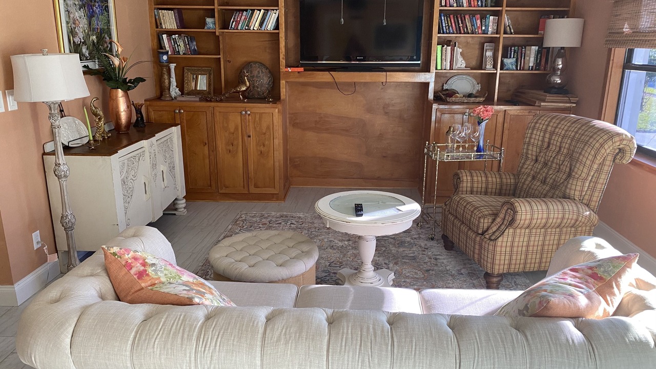 Photo of Livingroom in West Melbourne
