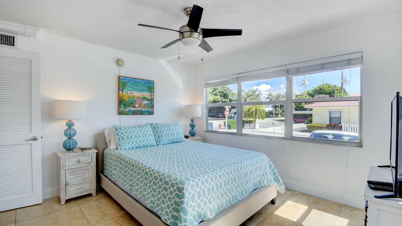 Photo of Bedroom in Ocean Ridge