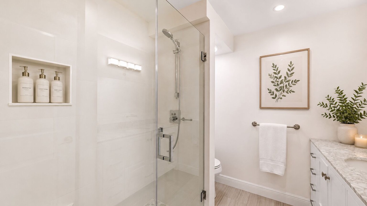 Photo of Bathroom in Hunt Club