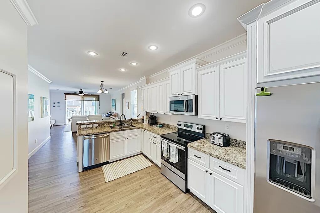 Photo of Kitchen in Marathon