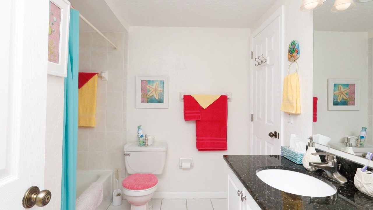 Photo of Bathroom in Grove City