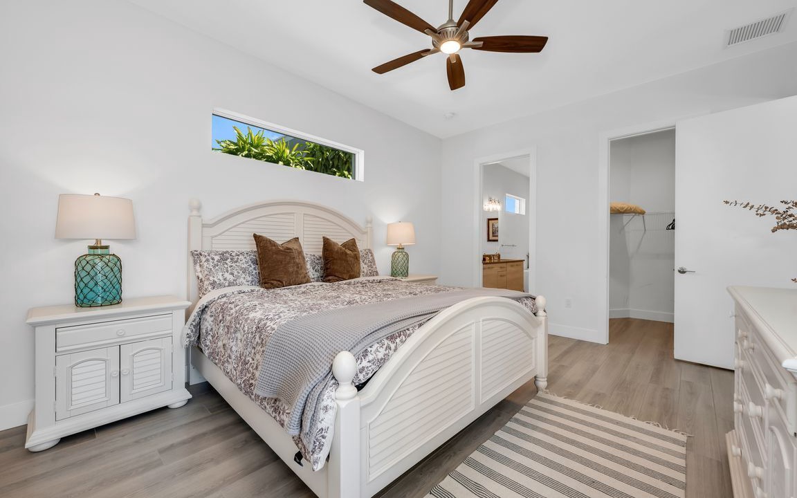 Photo of Bedroom in Naples Park