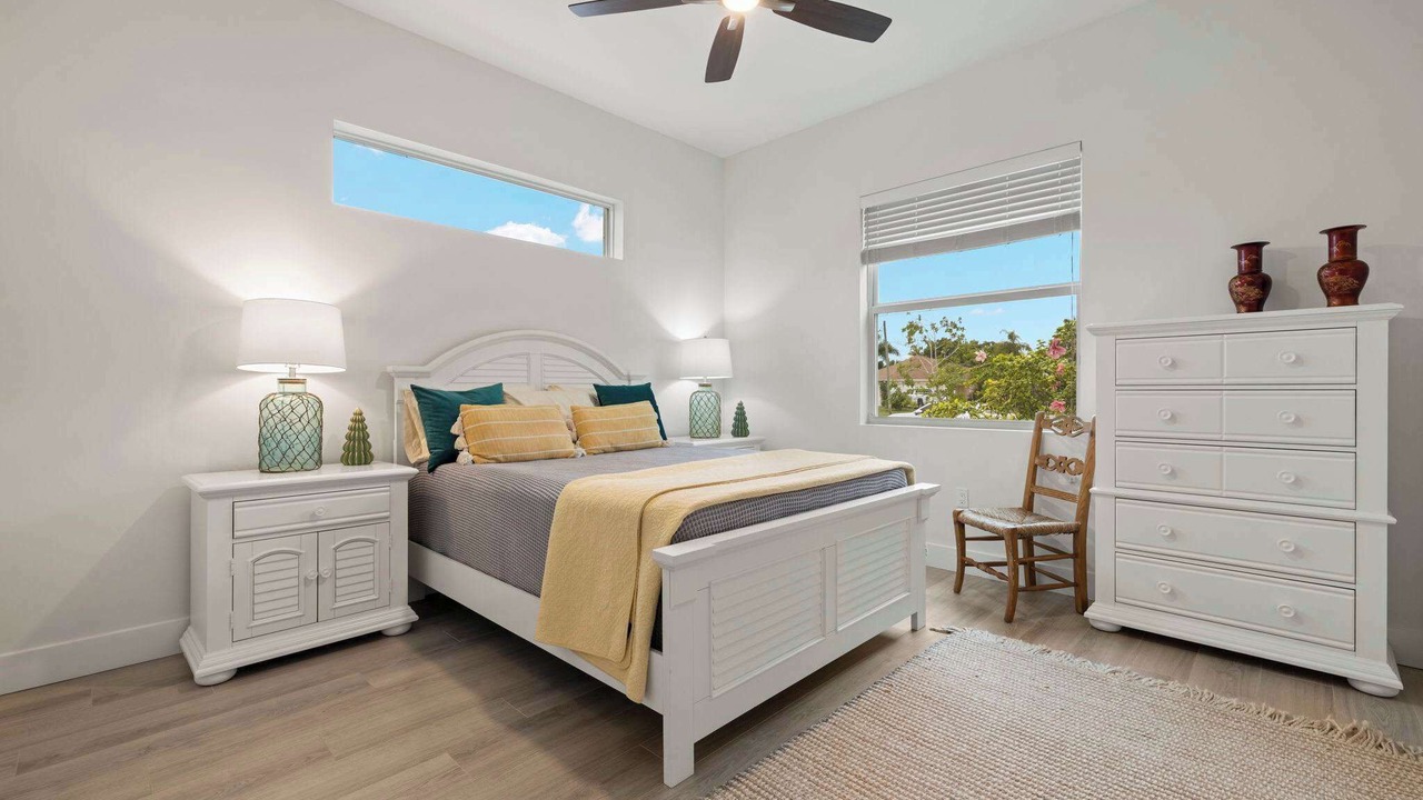 Photo of Bedroom in Naples Park