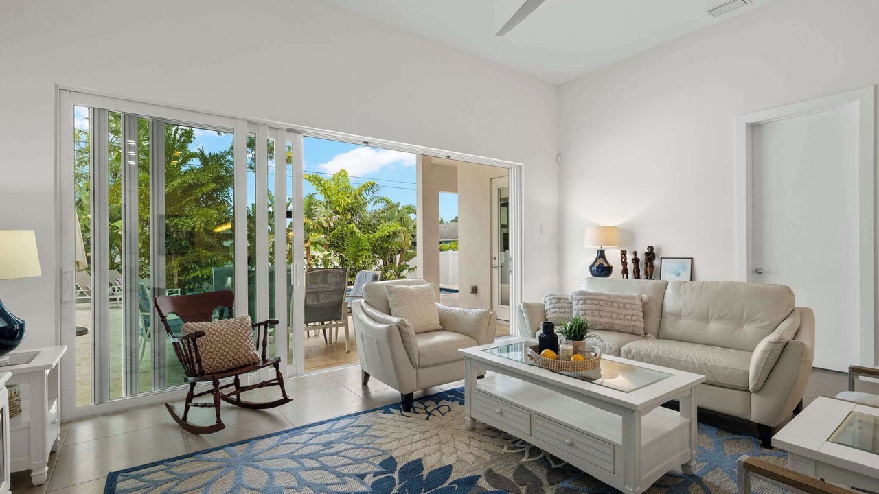 Photo of Livingroom in Naples Park