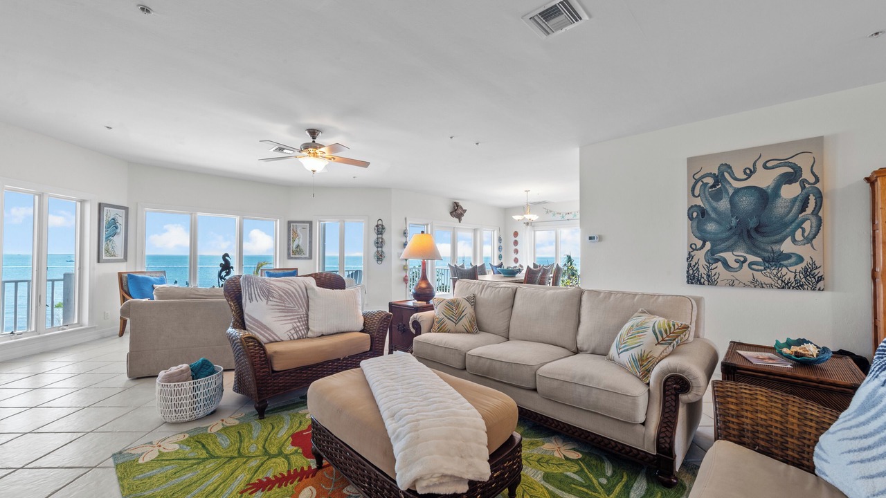 Photo of Livingroom in North Captiva