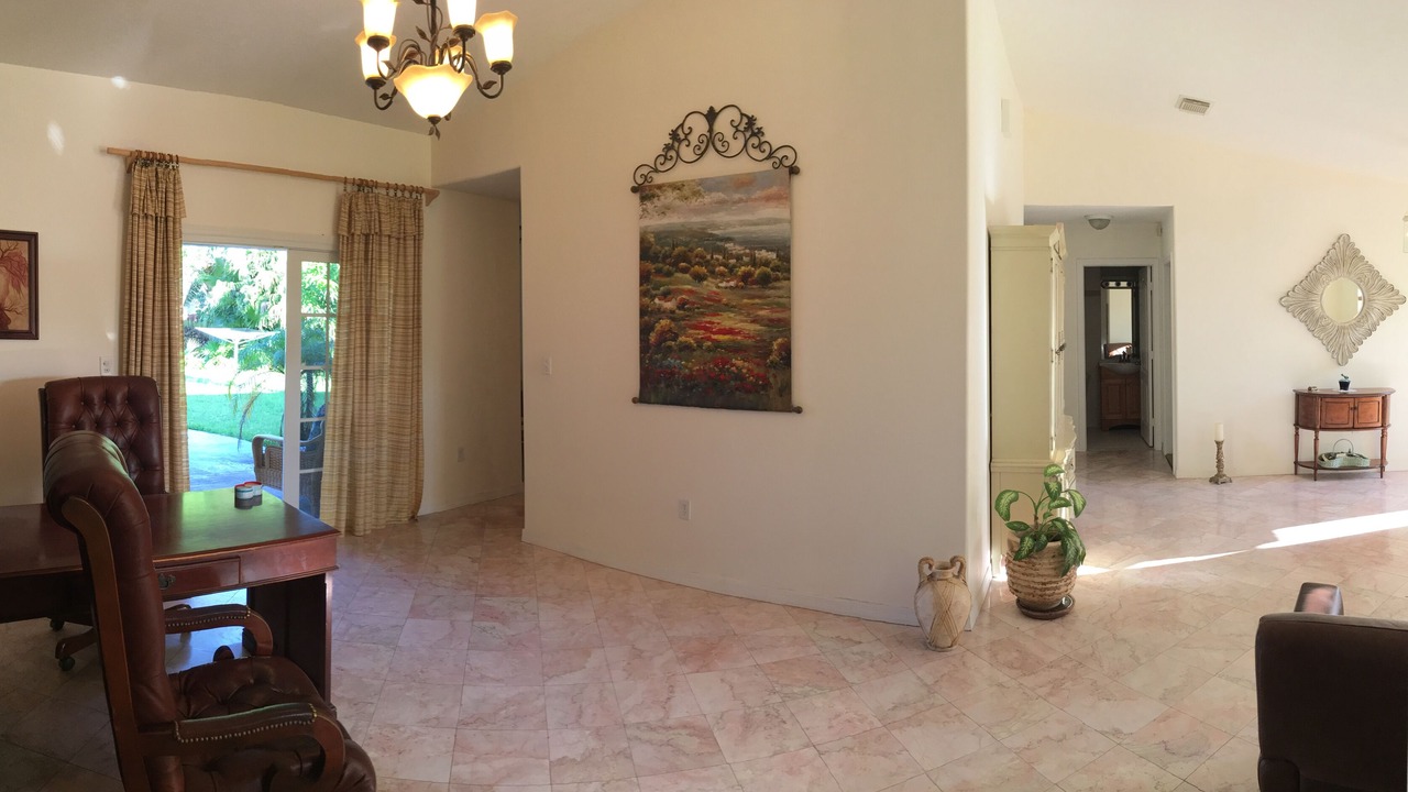 Photo of Bedroom in Homestead