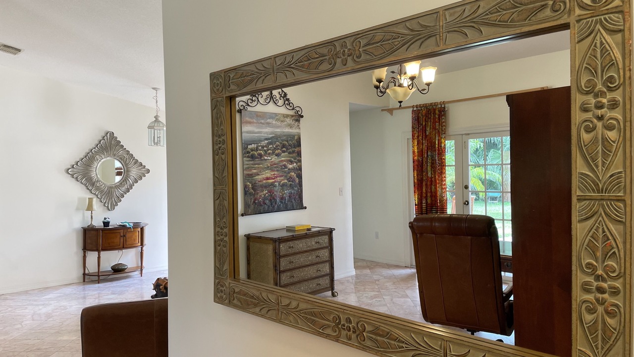 Photo of Bedroom in Homestead