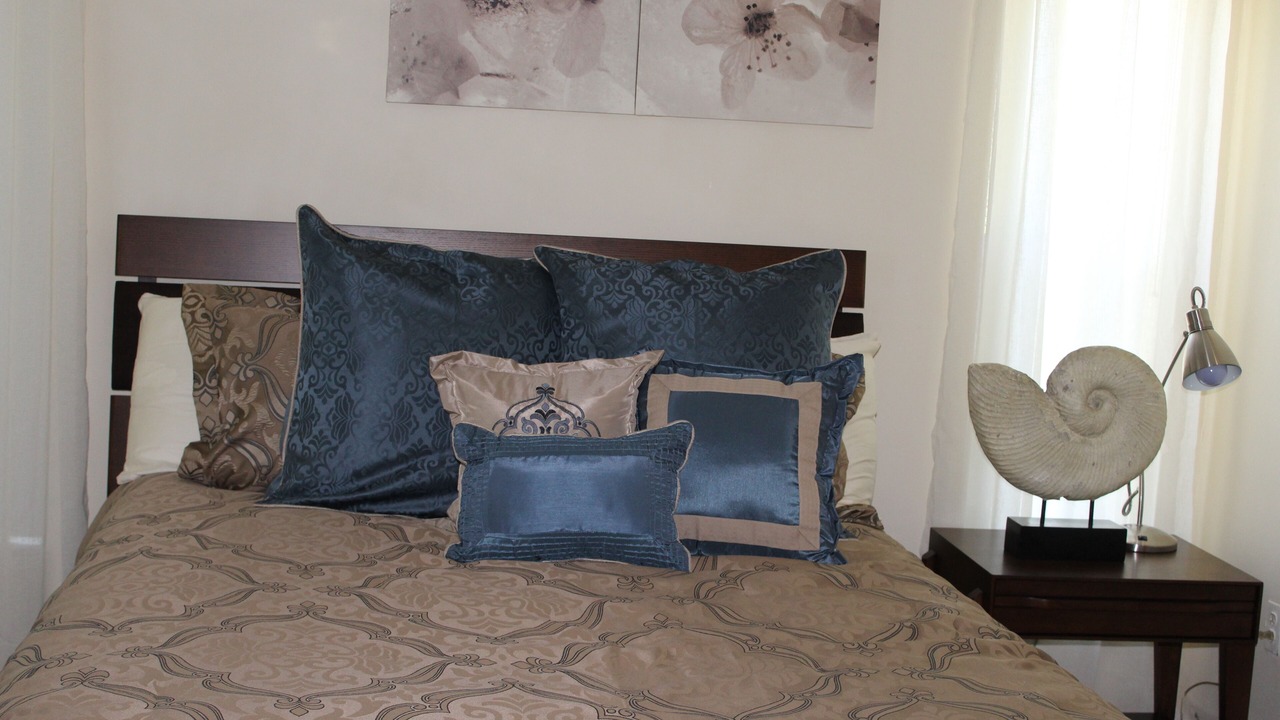 Photo of Bedroom in Tropic
