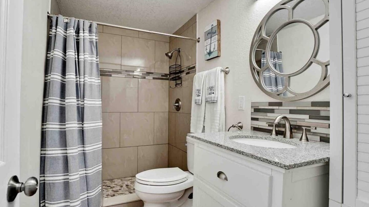 Photo of Bathroom in Englewood