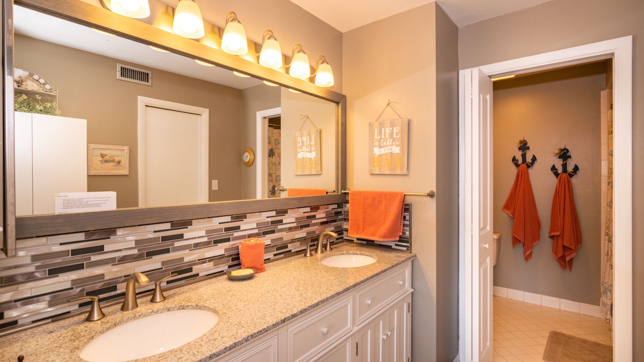 Photo of Bathroom in Holmes Beach