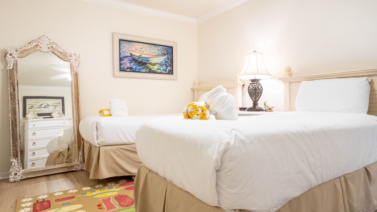 Photo of Bedroom in Holmes Beach