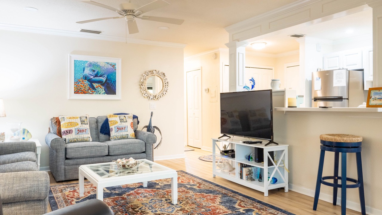 Photo of Livingroom in Holmes Beach