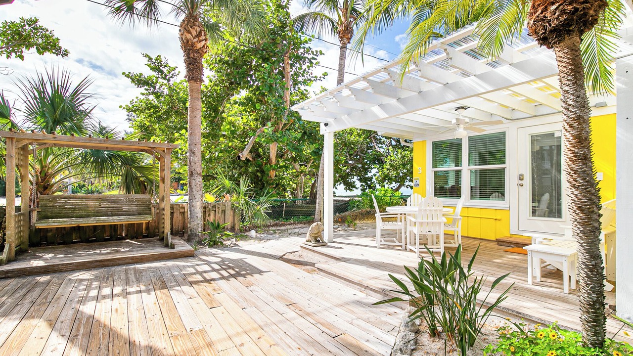 Photo of Patio Balcony in Ilexhurst