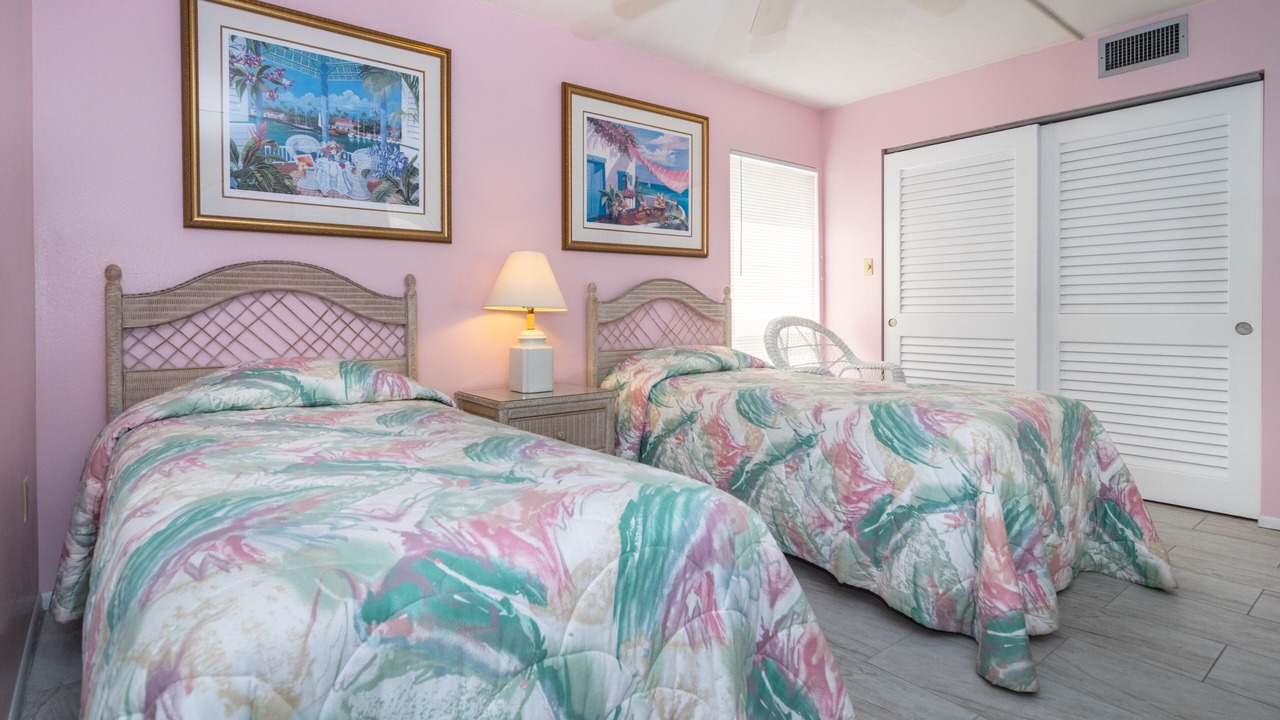 Photo of Bedroom in Bradenton Beach