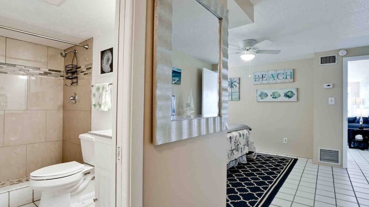 Photo of Bathroom in Englewood