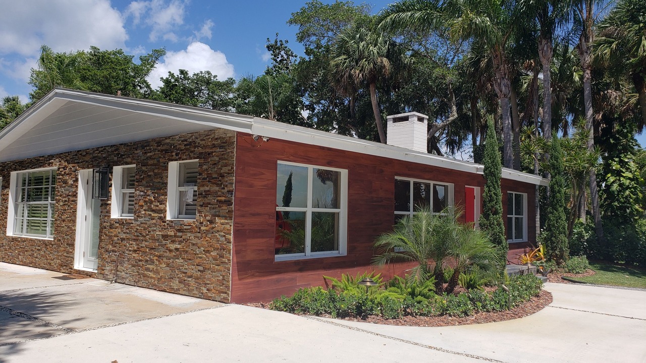 Photo of Outdoor in Indian River Estates