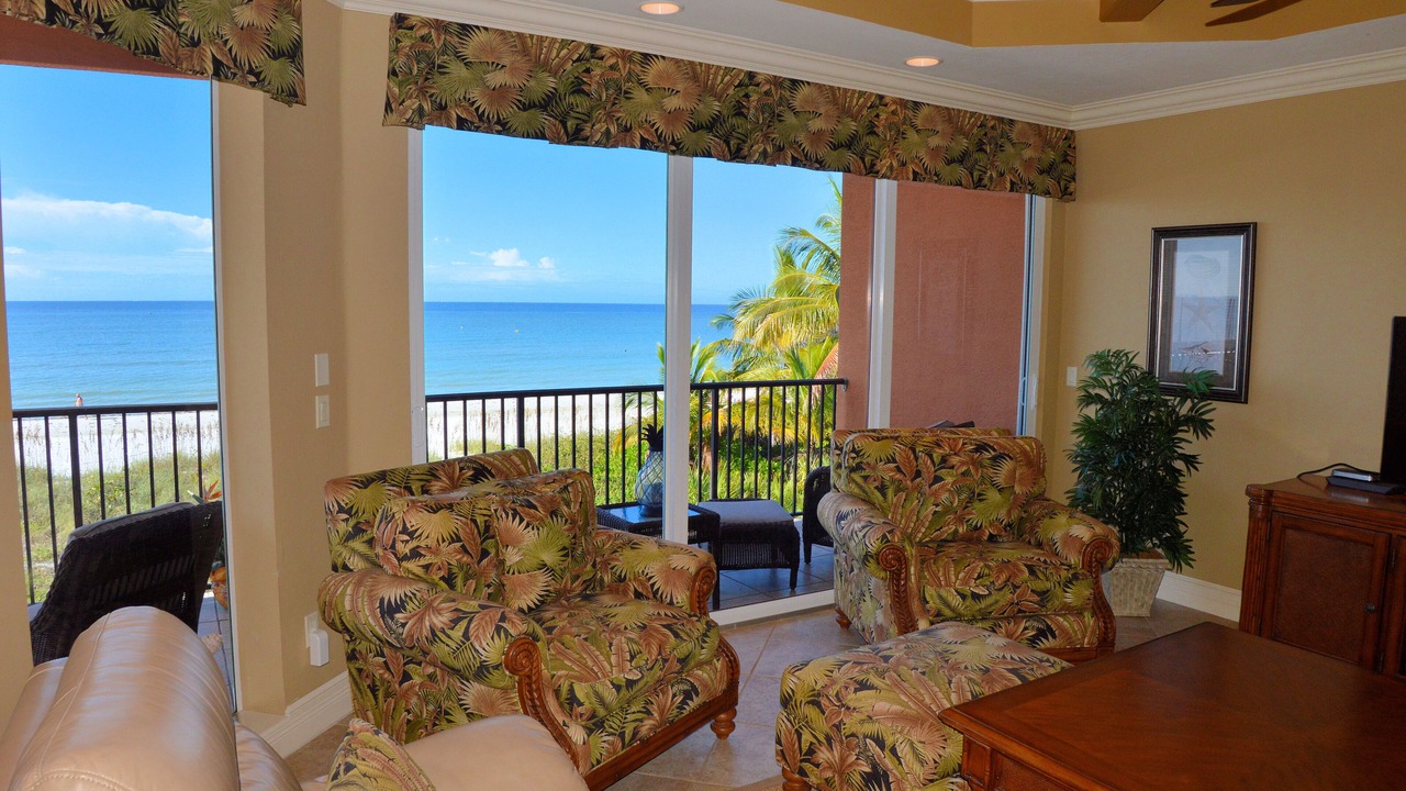 Photo of Livingroom in Fort Myers Beach