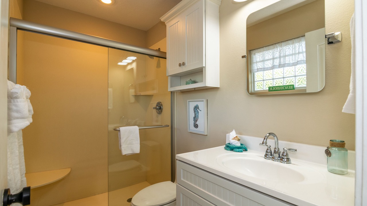 Photo of Bathroom in Ilexhurst